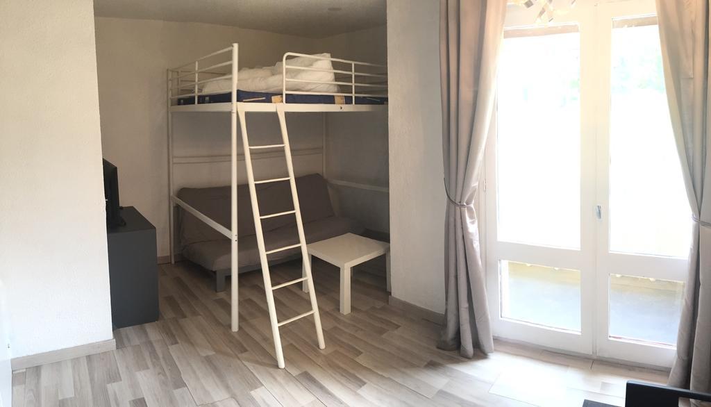 Les Appartements Du Pere Castor-Self Check-In Фон-Ромё Номер фото